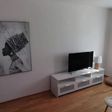 Apartament Lucija *